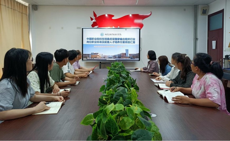 大满贯777电玩城