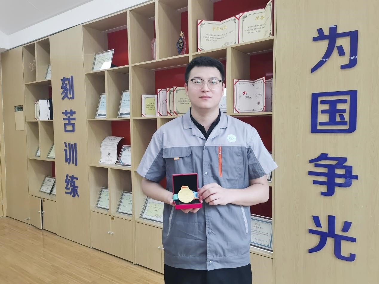 以赛促建”